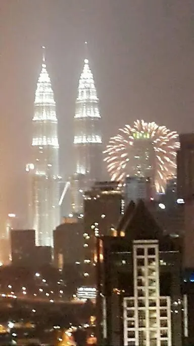 شقة Cozy Regalia Kl 吉隆玻 Lrt & Ktm @1 Parking & Wifi كوالالمبور
